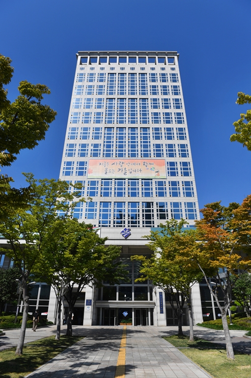 20220930 부산시청 문화글판 가을편 05